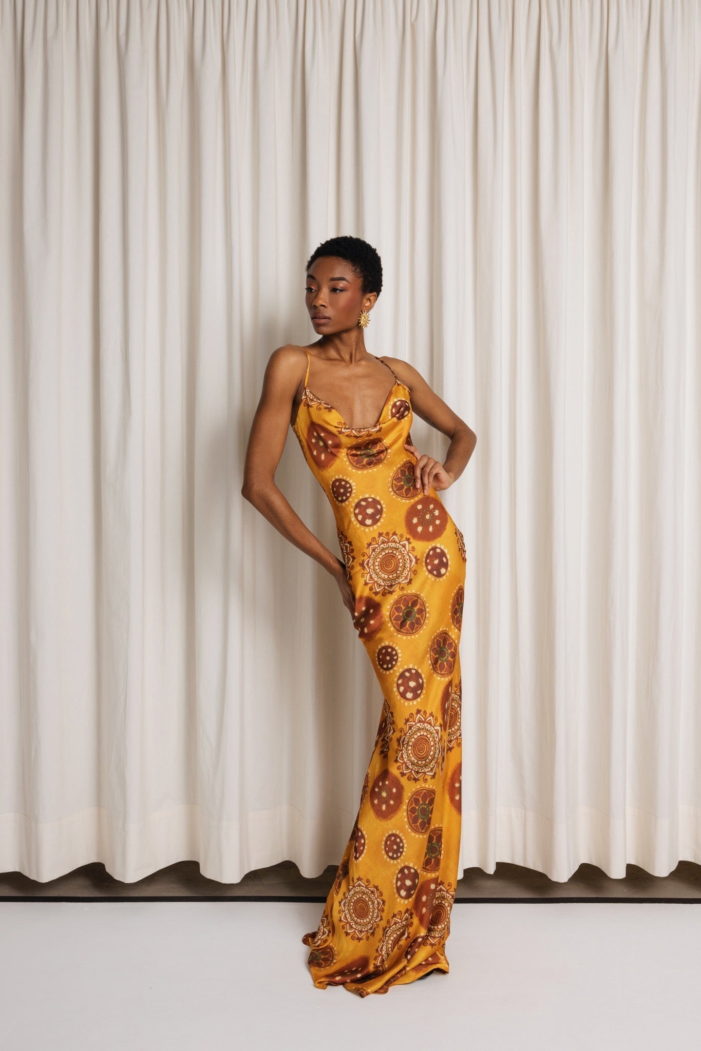 Dione dress